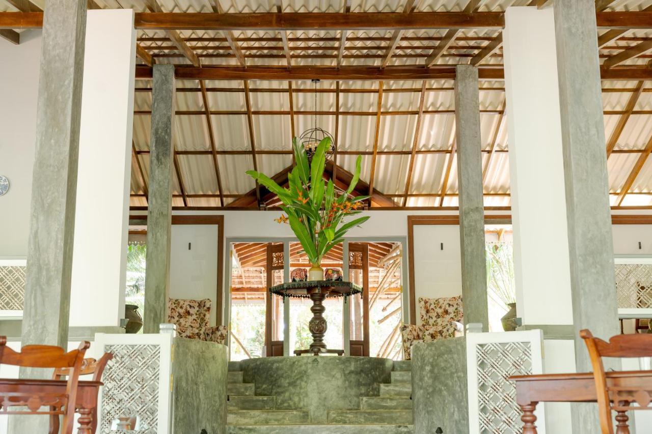 Villa Birdlake Hikkaduwa Buitenkant foto