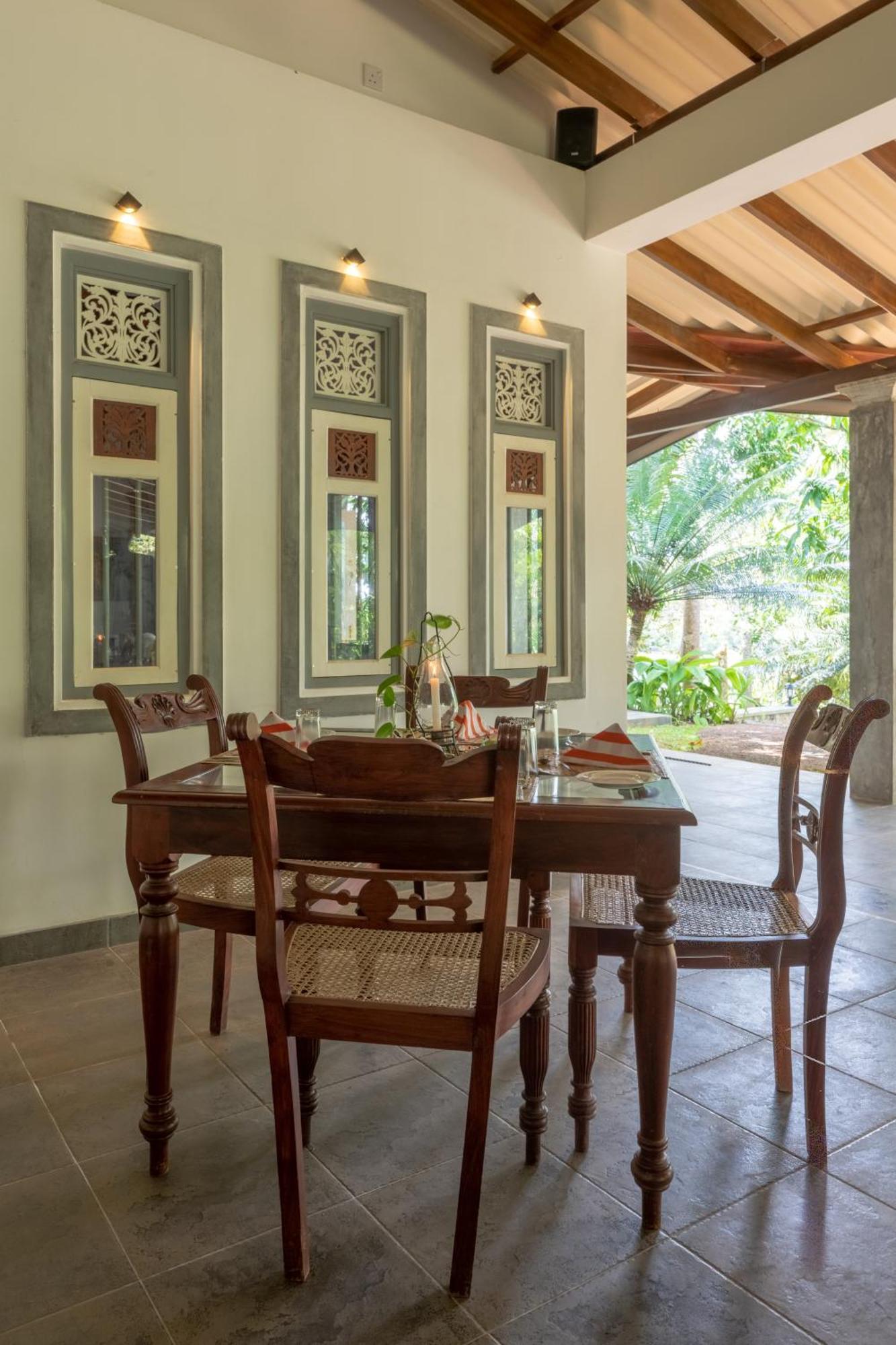 Villa Birdlake Hikkaduwa Buitenkant foto